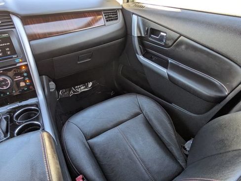 Used 2014 Ford Edge Limited w/ Driver Entry Package FWD image 17