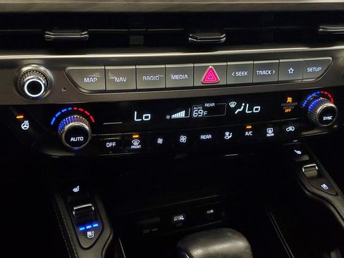 Used 2025 Kia Telluride EX X-Line AWD/4WD image 21