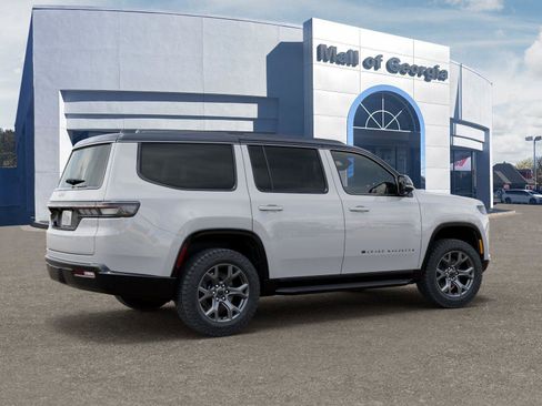 New 2026 Jeep Grand Wagoneer 4WD image 4