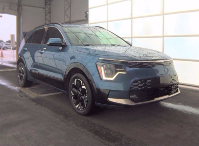 Used 2024 Kia Niro Wave FWD image 4