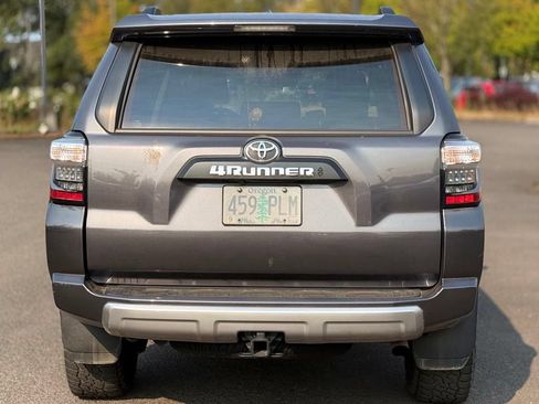 Certified 2023 Toyota 4Runner TRD Off-Road Premium AWD/4WD image 4
