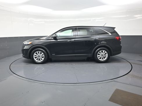 Used 2019 Kia Sorento LX AWD/4WD image 6