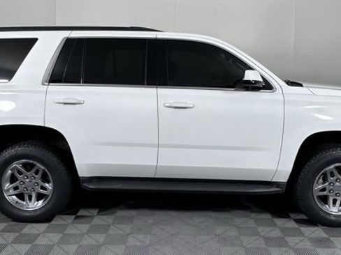 Used 2016 Chevrolet Tahoe LT image 9