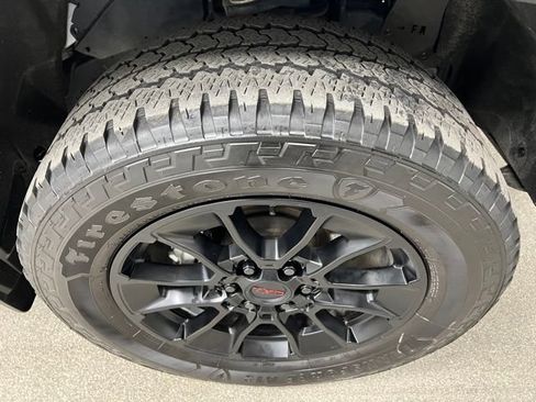 Used 2025 Toyota Tundra Limited w/ TRD Off-Road Package AWD/4WD image 18
