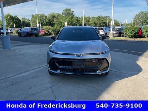 Used 2024 Chevrolet Equinox EV RS FWD image 8