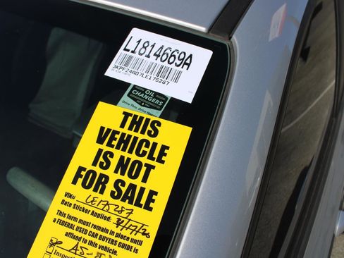 Used 2020 Kia Forte LXS FWD image 16