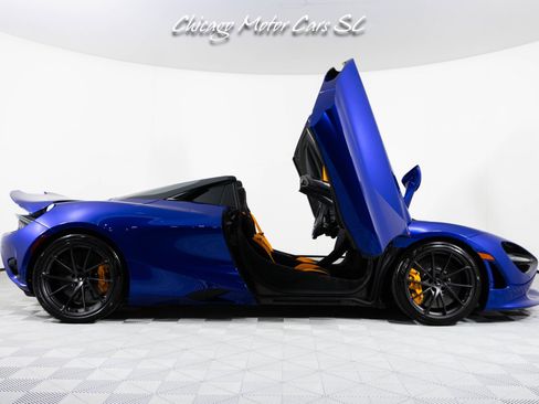 Used 2026 McLaren 750S Spider RWD image 29