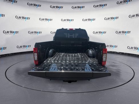 Used 2022 Ford F250 Lariat w/ Lariat Ultimate Package AWD/4WD image 16