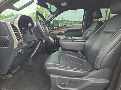 Certified 2022 Ford F350 Lariat w/ Lariat Value Package AWD/4WD image 23