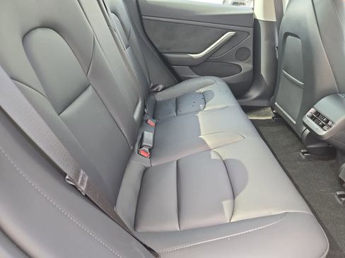 Used 2023 Tesla Model 3 Long Range image 18