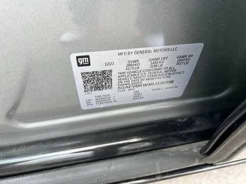 Used 2024 Buick Enclave Premium AWD/4WD image 16