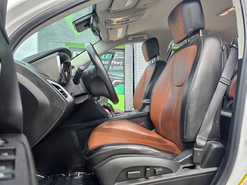 Used 2017 GMC Terrain SLT FWD image 21