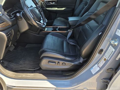 Used 2022 Honda CR-V Touring image 18