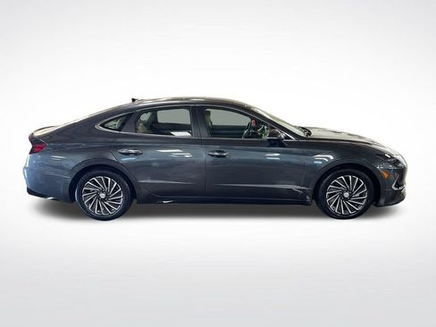Certified 2023 Hyundai Sonata Limited FWD image 7