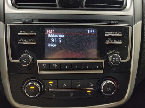 Used 2017 Nissan Altima 2.5 SR image 25