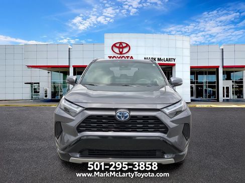 Used 2023 Toyota RAV4 SE AWD/4WD image 8