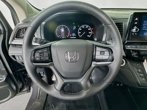 Certified 2026 Honda Odyssey EX-L image 13