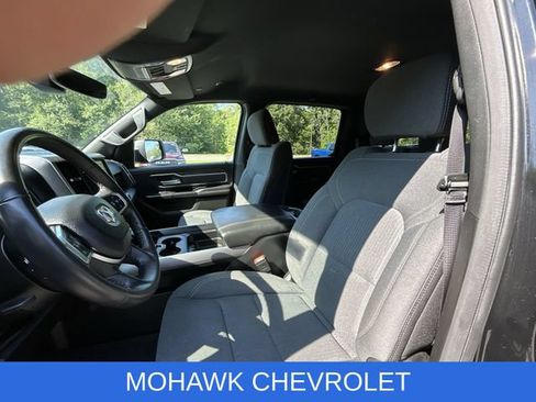 Used 2024 RAM 1500 Big Horn AWD/4WD image 18