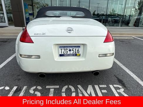 Used 2006 Nissan 350Z Touring RWD image 10