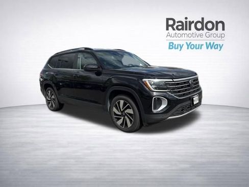 Used 2024 Volkswagen Atlas SE AWD/4WD image 1