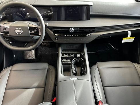 New 2025 Nissan Murano SV image 10