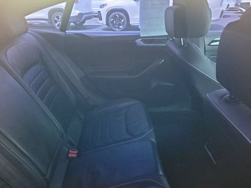 Used 2023 Volkswagen Arteon SEL Premium AWD/4WD image 4