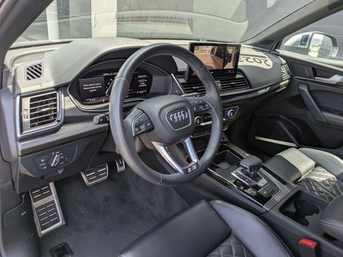 Used 2023 Audi SQ5 Premium Plus w/ Premium Plus Package AWD/4WD image 11