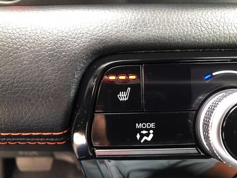 Used 2023 Honda Pilot TrailSport image 30