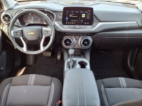 Used 2023 Chevrolet Blazer LT w/ Convenience Package image 8