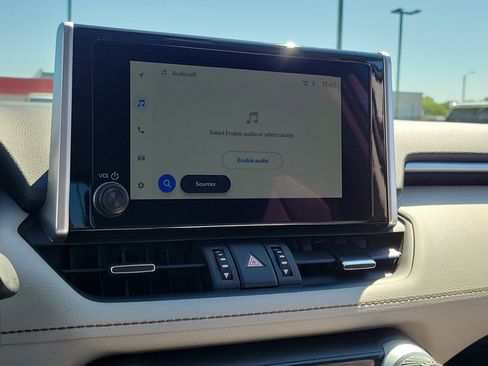 Used 2025 Toyota RAV4 XLE Premium image 26