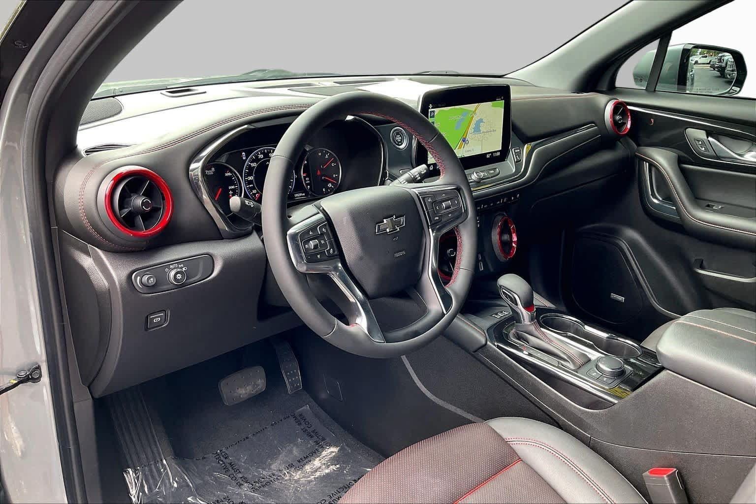 Used 2024 Chevrolet Blazer RS w/ Driver Confidence II Package FWD image 14