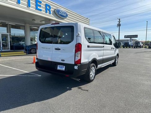 Used 2023 Ford Transit 350 XLT RWD image 2
