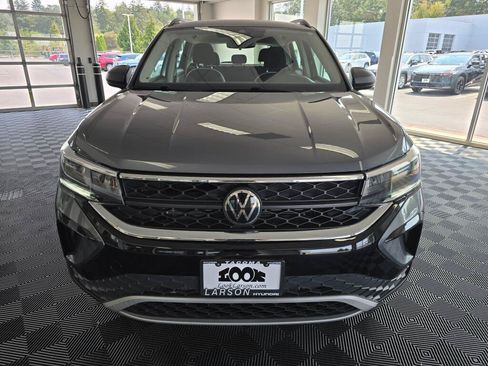 Used 2024 Volkswagen Taos S AWD/4WD image 8