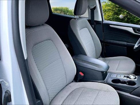 Certified 2022 Ford Escape SE AWD/4WD image 7
