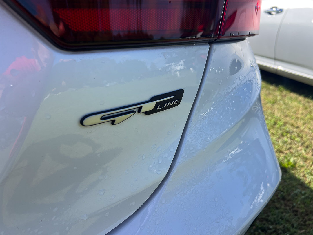 Used 2023 Kia Forte GT-Line w/ GT-Line Technology Package FWD image 5
