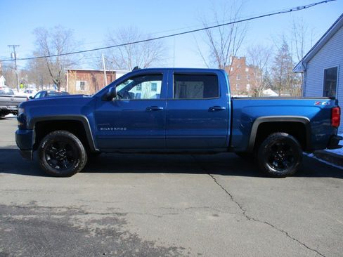 Used 2018 Chevrolet Silverado 1500 LT w/ All Star Edition image 3