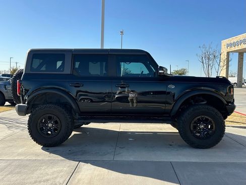 Used 2021 Ford Bronco Wildtrak image 19