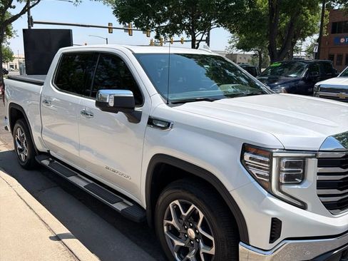 Used 2024 GMC Sierra 1500 SLT RWD image 3