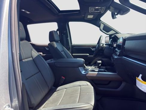 Used 2026 Chevrolet Silverado 1500 High Country w/ High Country Premium Package image 30