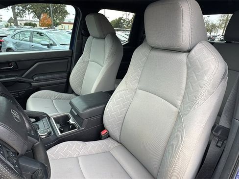 Certified 2025 Toyota Tacoma SR5 image 19