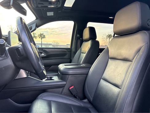 Used 2022 Chevrolet Tahoe LT image 16