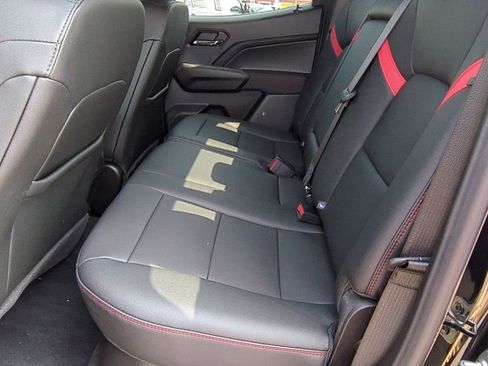 New 2025 Chevrolet Colorado Z71 w/ Midnight Edition image 25