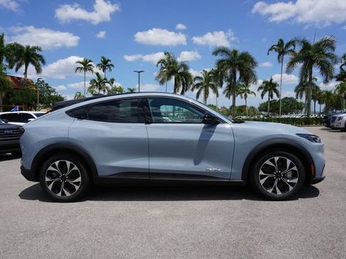 New 2026 Ford Mustang Mach-E Select RWD image 16