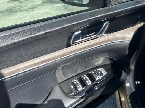 Used 2021 Kia K5 EX image 14