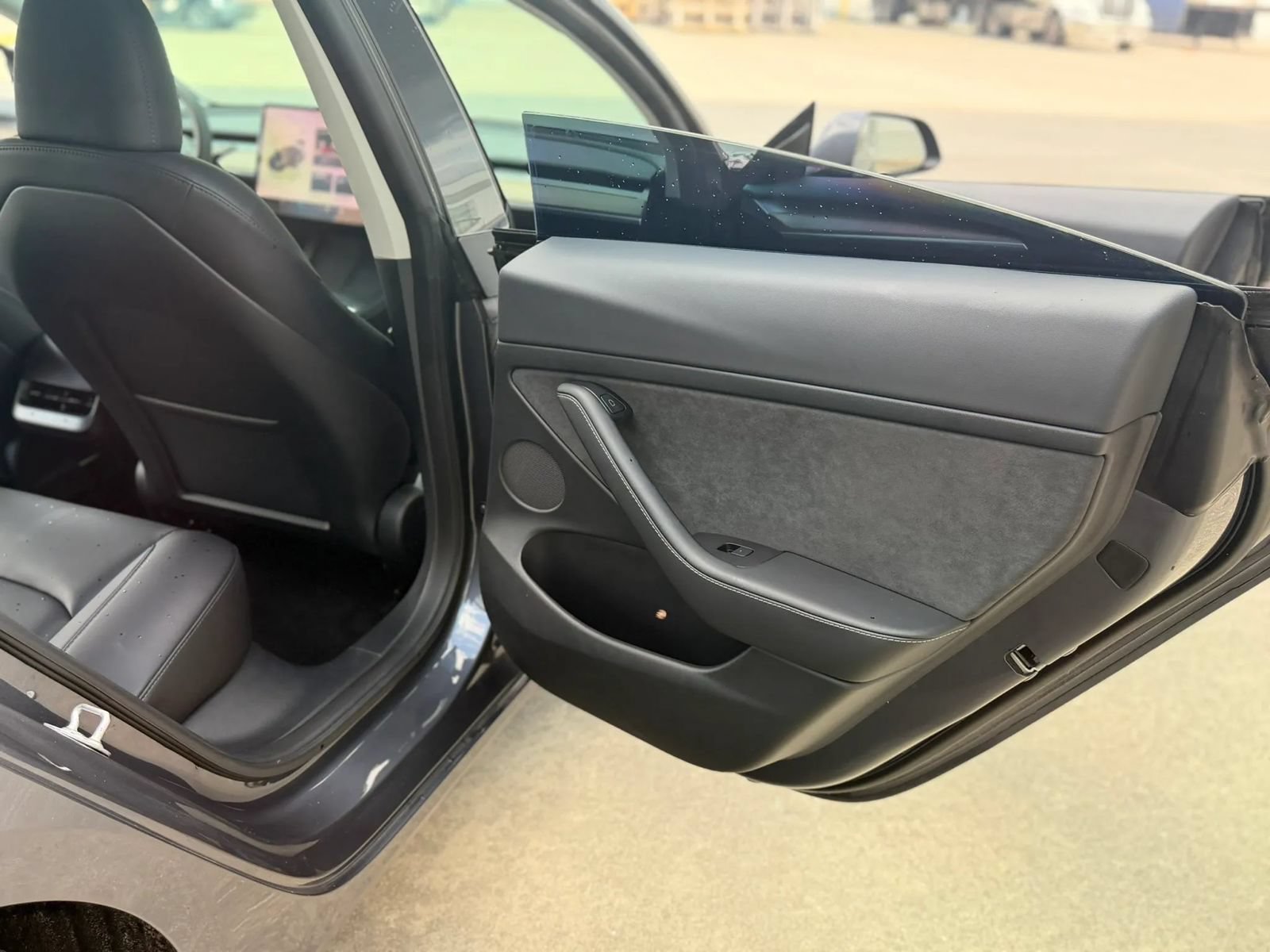 Used 2023 Tesla Model 3 Standard Range RWD image 21