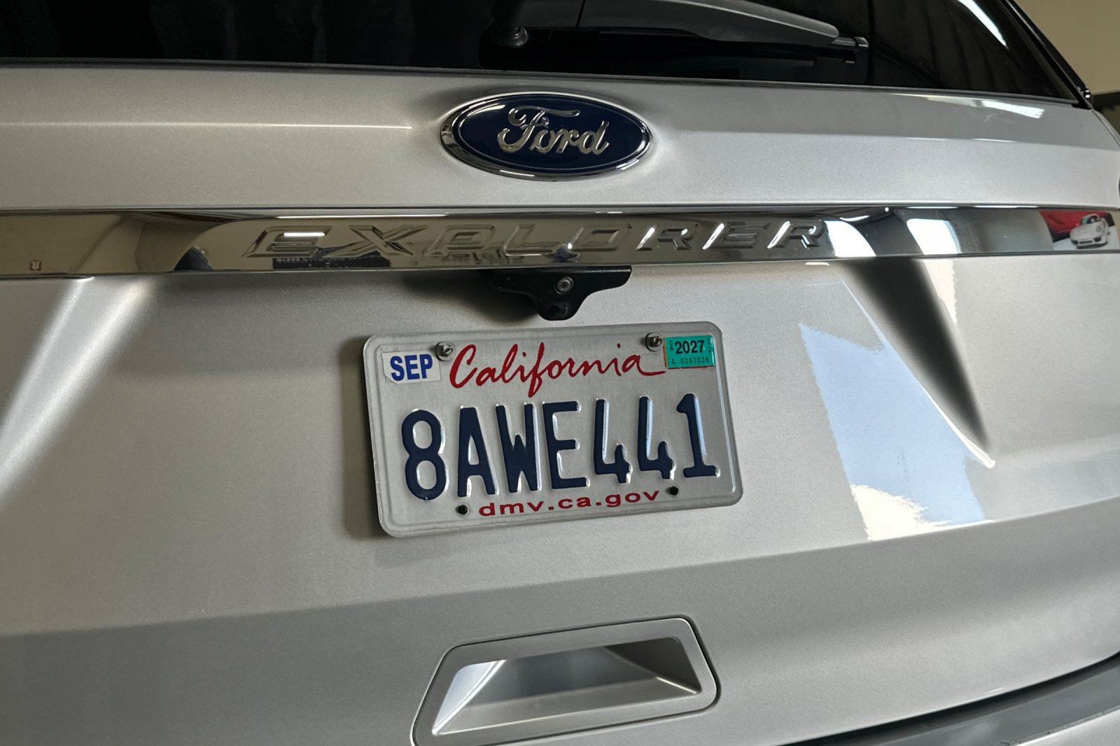 Used 2017 Ford Explorer XLT FWD image 48