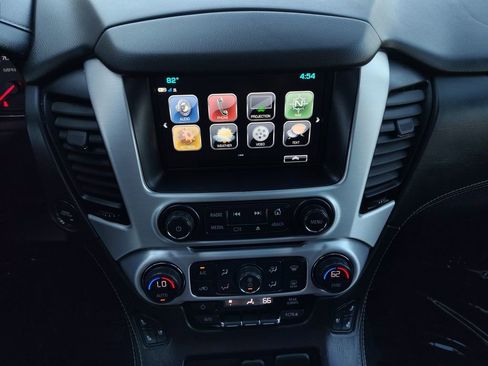 Used 2020 GMC Yukon SLT w/ Open Road Package image 8