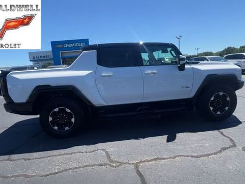 Used 2025 GMC Hummer EV 3X w/ Extreme Off-Road Package AWD/4WD image 9