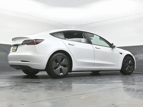 Used 2023 Tesla Model 3 Standard Range image 49