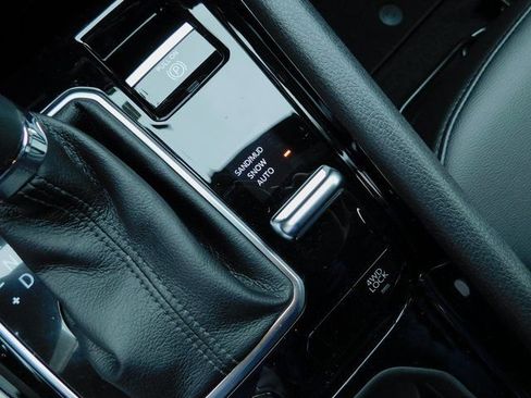 New 2026 Jeep Compass Limited image 29